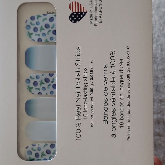 Color Street - Fruit Punch - Picture 6 of 7